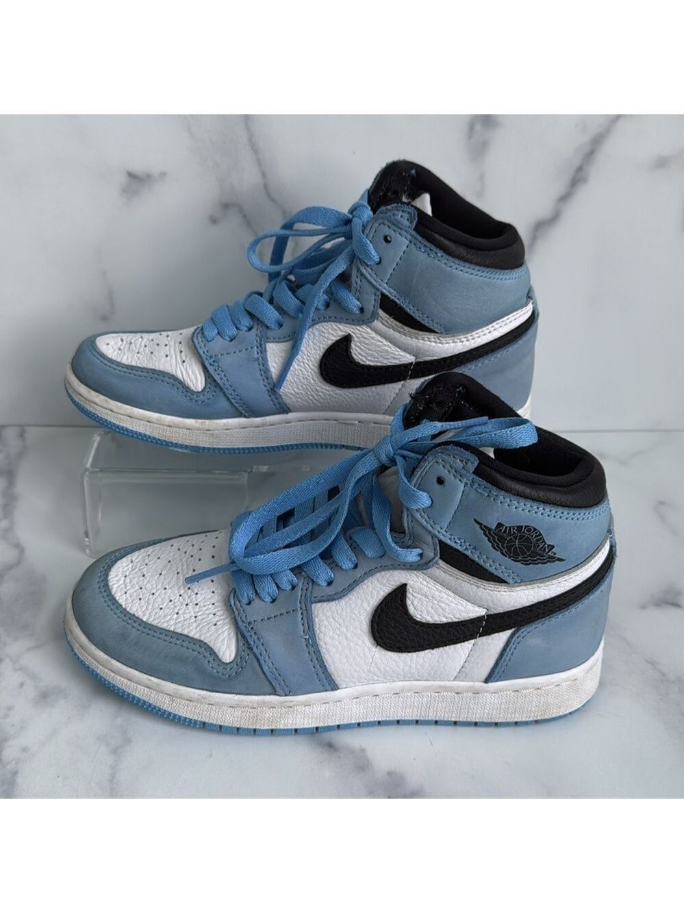 Nike Air Jordan 1 Retro High OG University Blue Size 4Y Unisex